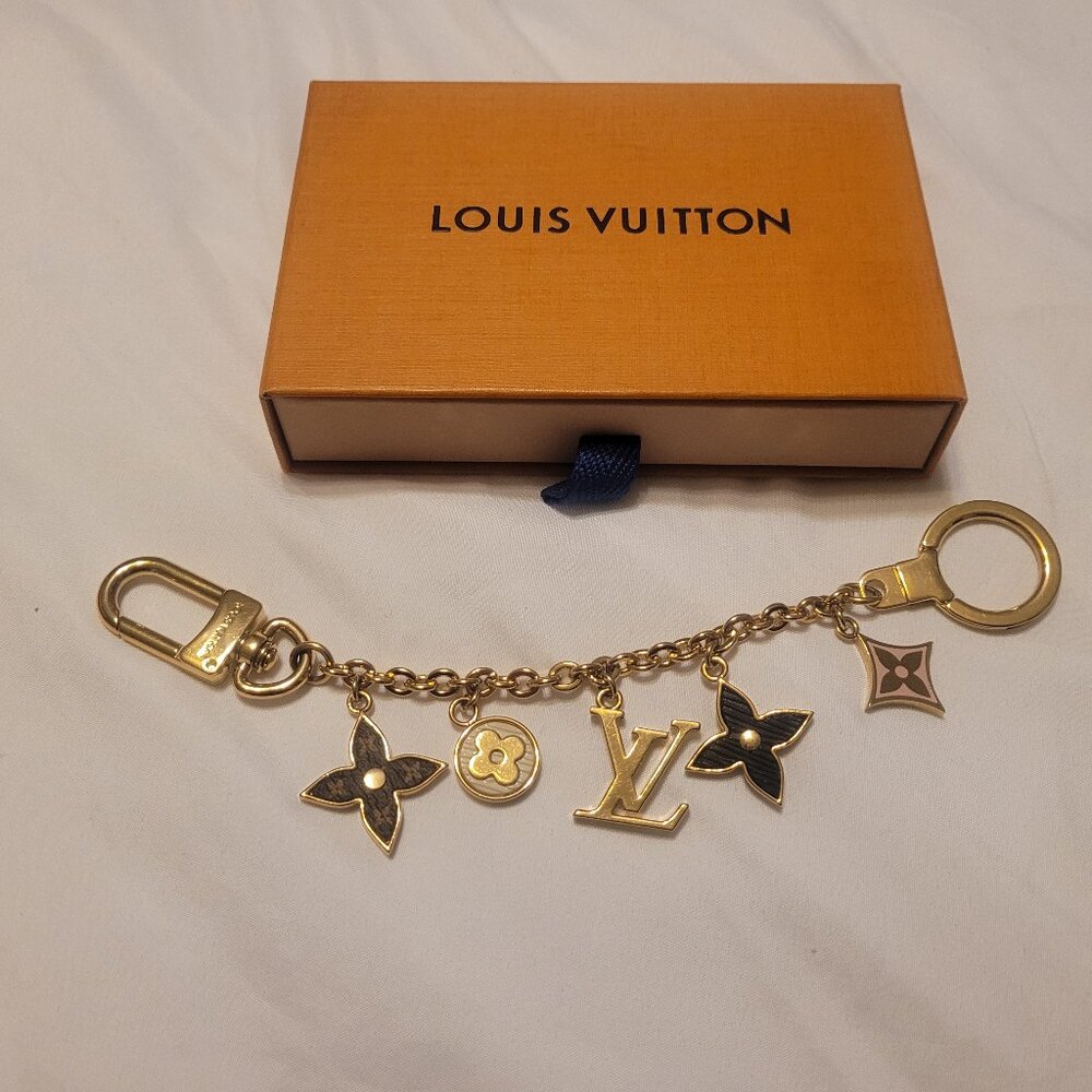 Louis Vuitton Spring Street bag chain